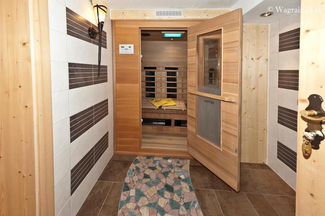 Appartement Haus Burgblick Wagrain Exterior photo